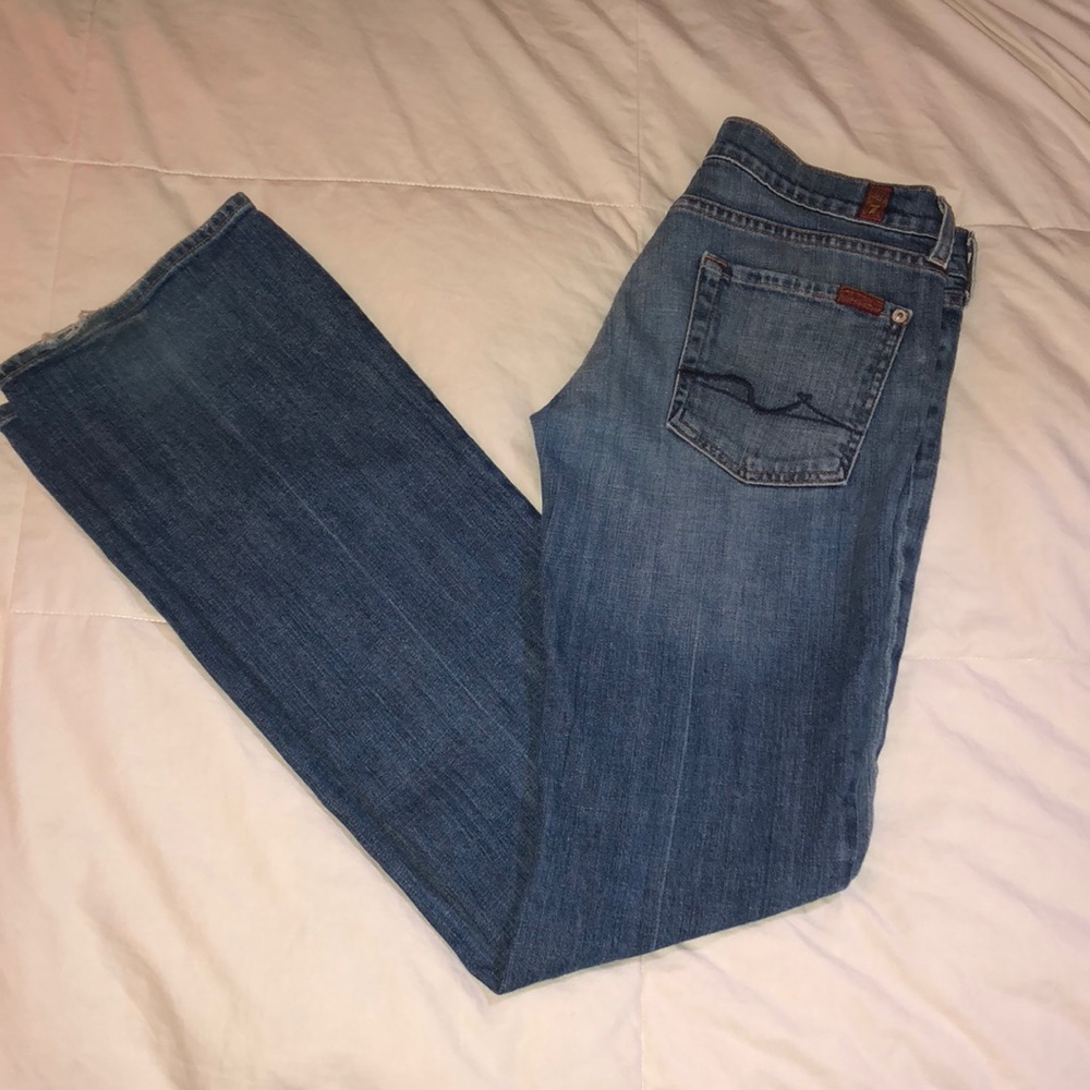 🌻7 For all mankind boot cut jeans Sz 28